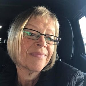 Meet your Posher, Betty-jo